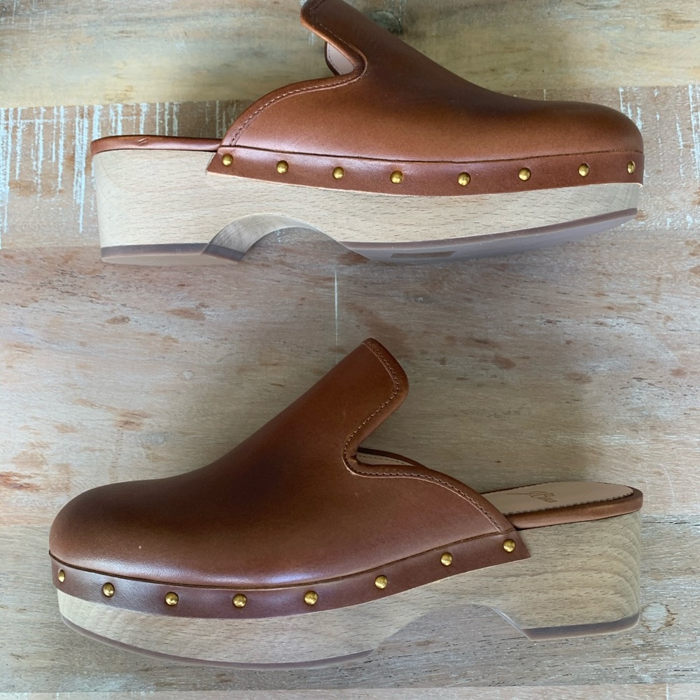 J.Crew Brown Leather Clogs Size 7.5